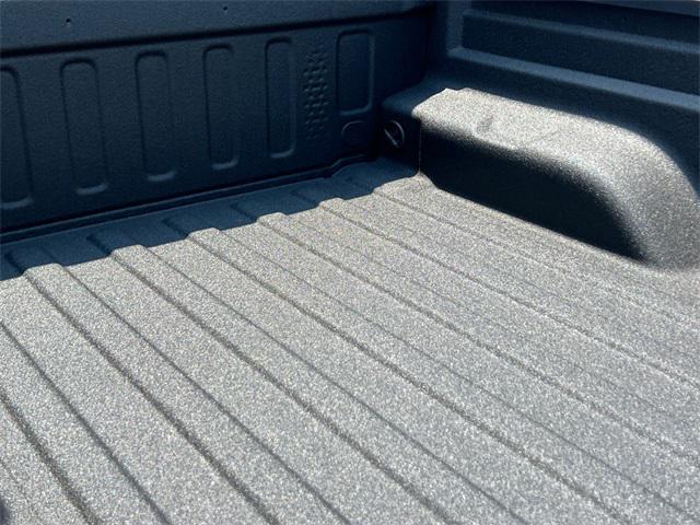 new 2025 Jeep Gladiator car, priced at $53,540
