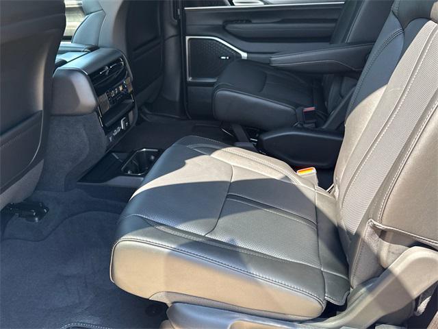 new 2025 Jeep Wagoneer car, priced at $70,622