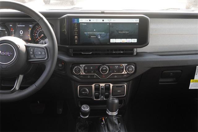 new 2025 Jeep Wrangler car, priced at $44,960
