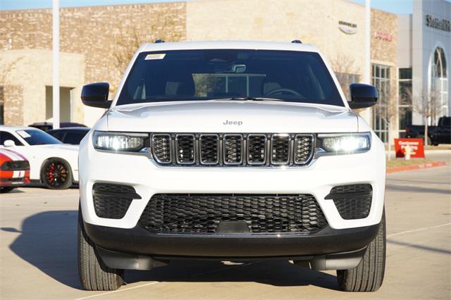 new 2025 Jeep Grand Cherokee car, priced at $34,255