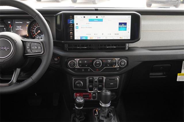 new 2025 Jeep Wrangler car, priced at $48,517