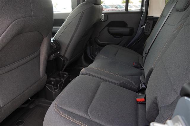 new 2025 Jeep Wrangler car, priced at $48,517