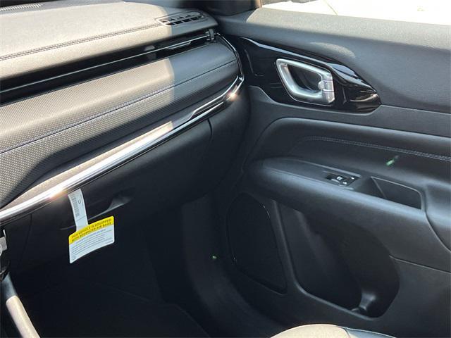 new 2025 Jeep Compass car, priced at $27,152
