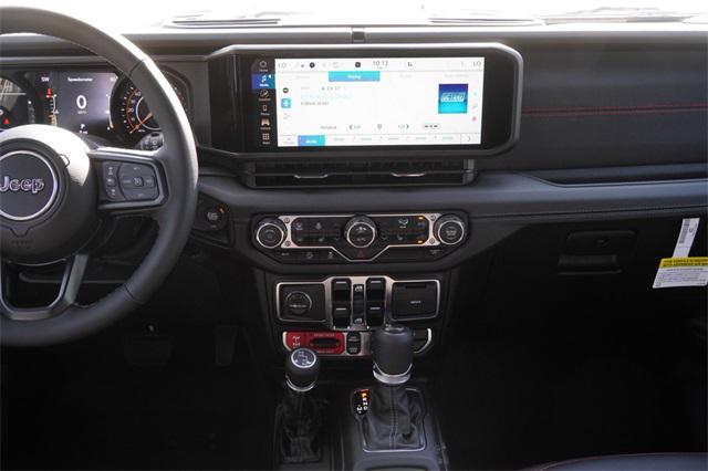 new 2025 Jeep Wrangler car, priced at $53,527