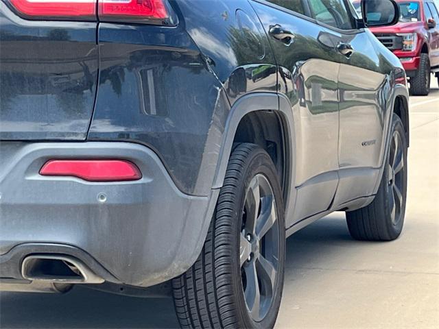 used 2017 Jeep Cherokee car, priced at $11,977