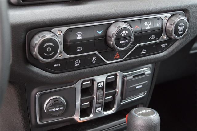 new 2025 Jeep Gladiator car, priced at $38,755