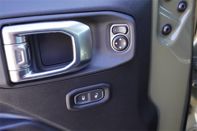 new 2025 Jeep Wrangler car, priced at $42,143