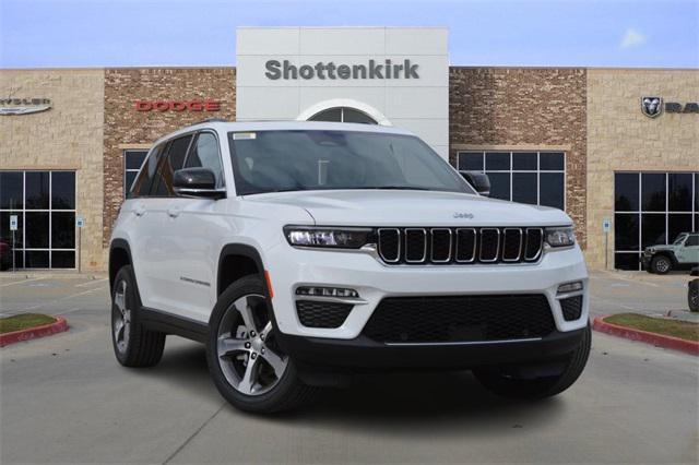 new 2025 Jeep Grand Cherokee car, priced at $47,855