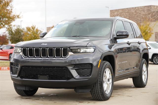 new 2025 Jeep Grand Cherokee car, priced at $34,655