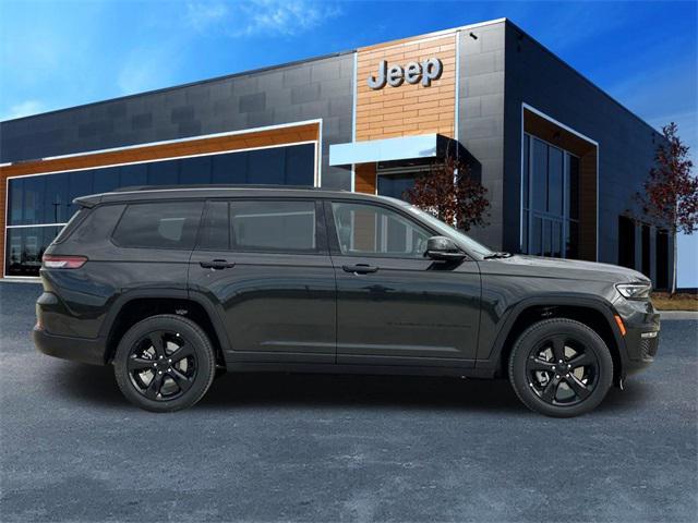 new 2024 Jeep Grand Cherokee L car, priced at $51,165