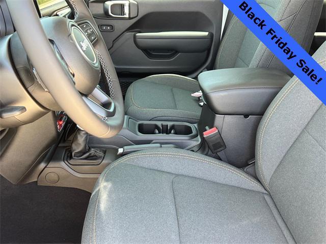 new 2025 Jeep Wrangler car, priced at $49,578