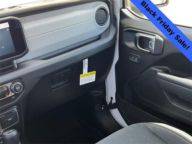 new 2025 Jeep Wrangler car, priced at $49,578