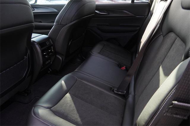 new 2025 Jeep Grand Cherokee car, priced at $37,515