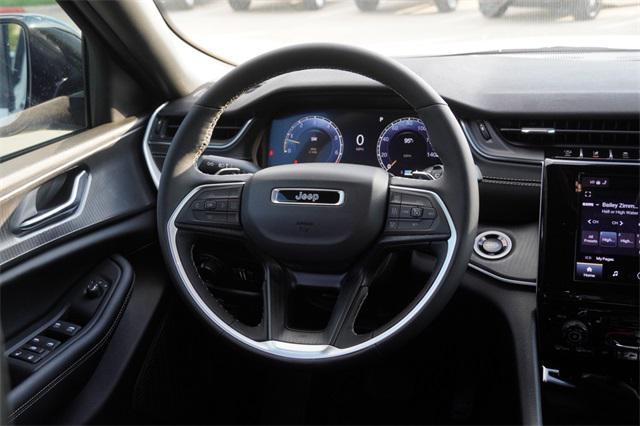 new 2025 Jeep Grand Cherokee car, priced at $37,515