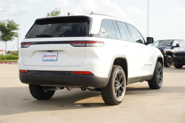 new 2025 Jeep Grand Cherokee car, priced at $37,515