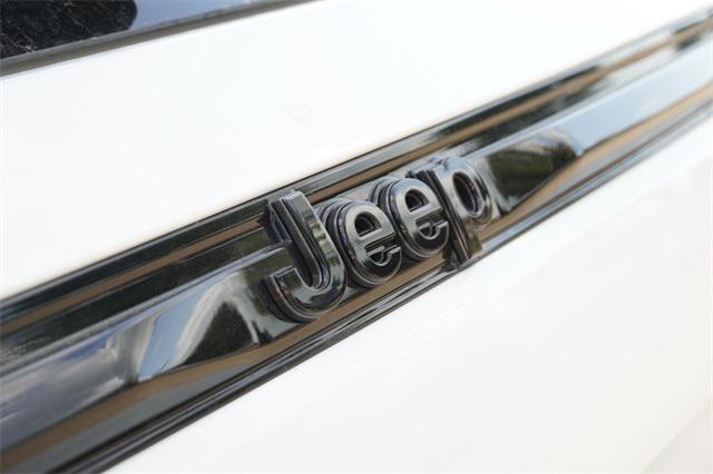 new 2025 Jeep Grand Cherokee car, priced at $37,515