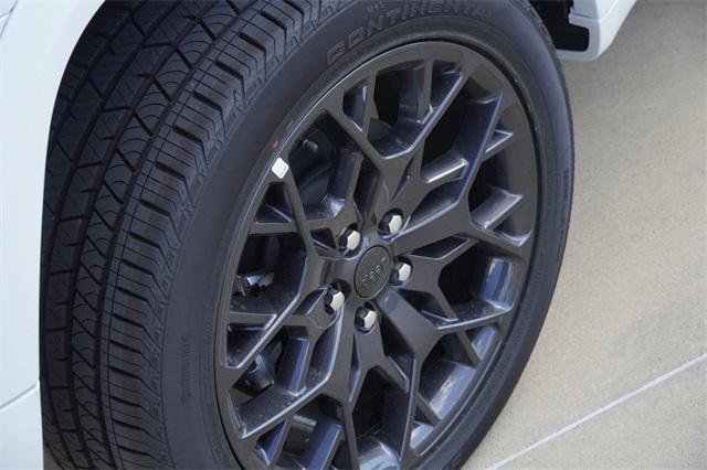 new 2025 Jeep Grand Cherokee L car, priced at $58,815