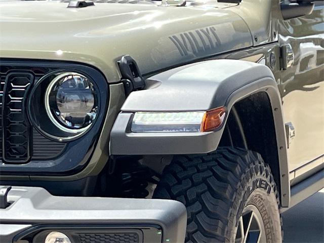 new 2025 Jeep Wrangler car, priced at $46,737