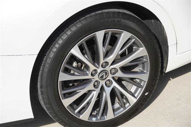 used 2020 Lexus ES 350 car, priced at $32,288