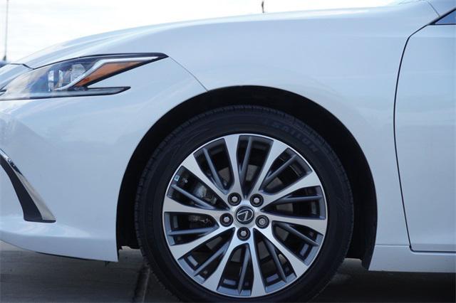 used 2020 Lexus ES 350 car, priced at $32,288