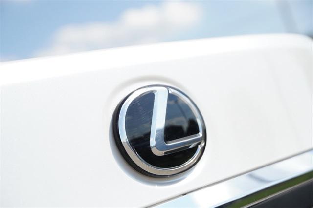 used 2020 Lexus ES 350 car, priced at $32,288