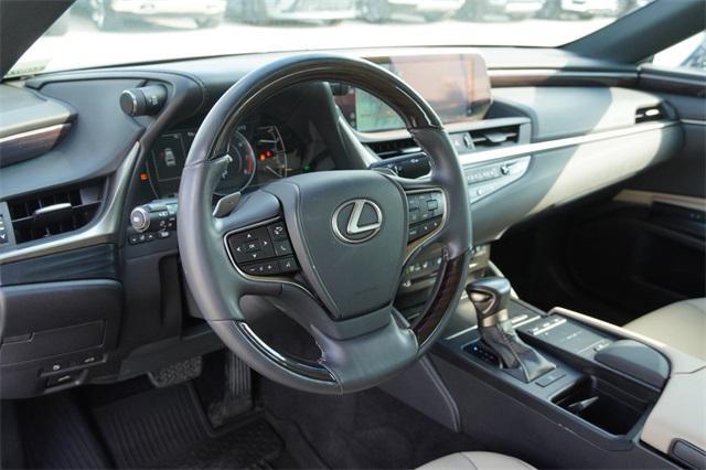 used 2020 Lexus ES 350 car, priced at $32,288