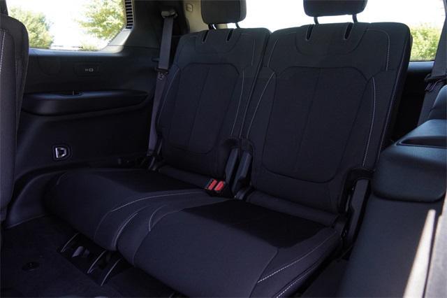 new 2025 Jeep Grand Cherokee L car, priced at $39,950