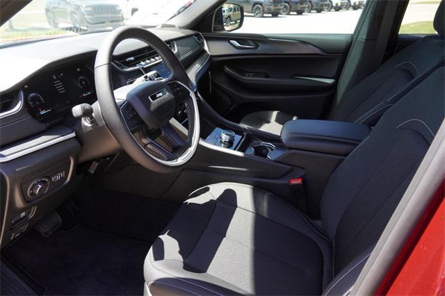 new 2025 Jeep Grand Cherokee L car, priced at $39,950