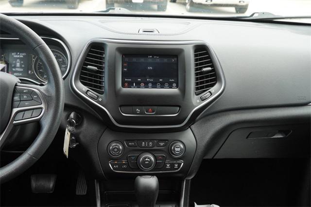 used 2020 Jeep Cherokee car, priced at $17,124