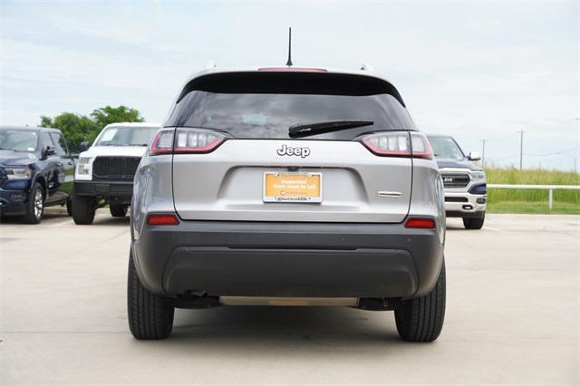 used 2020 Jeep Cherokee car, priced at $17,124