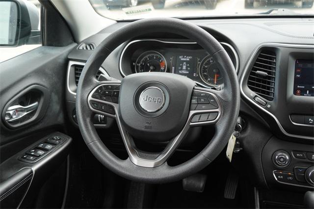 used 2020 Jeep Cherokee car, priced at $17,124
