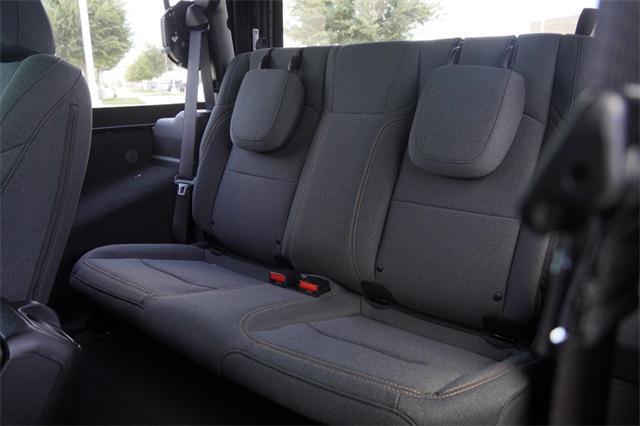 new 2025 Jeep Wrangler car, priced at $31,988