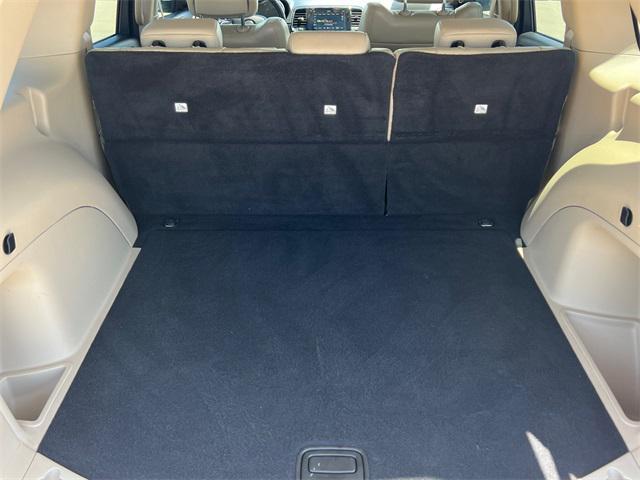 used 2022 Jeep Grand Cherokee car, priced at $25,288