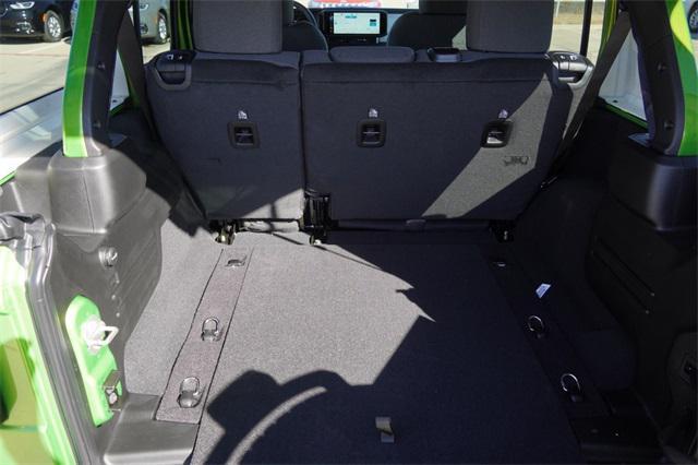 new 2025 Jeep Wrangler car, priced at $46,716