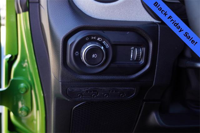 new 2025 Jeep Wrangler car, priced at $41,452