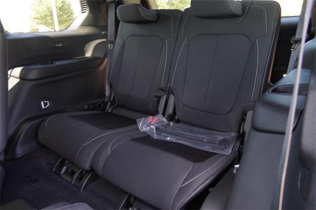 new 2025 Jeep Grand Cherokee L car, priced at $38,332