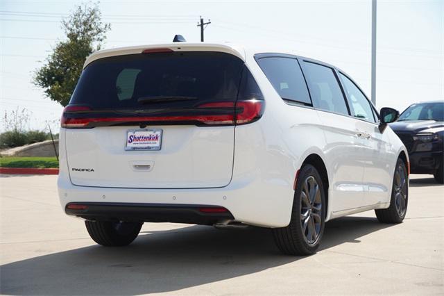 new 2026 Chrysler Pacifica car, priced at $41,735