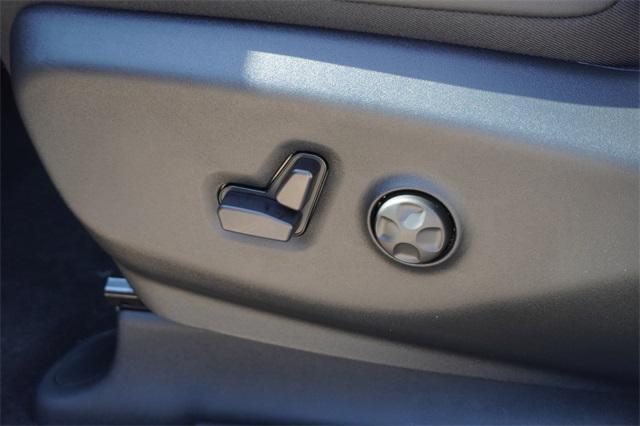 new 2026 Chrysler Pacifica car, priced at $41,735