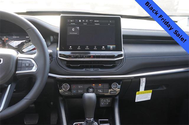 new 2026 Jeep Compass car, priced at $31,090