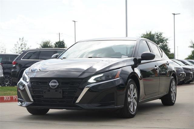 used 2025 Nissan Altima car, priced at $23,977