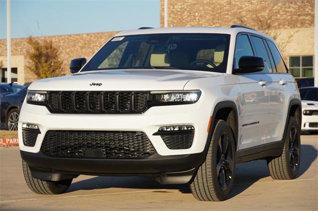 new 2025 Jeep Grand Cherokee car, priced at $45,455