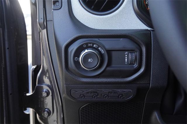 new 2025 Jeep Wrangler car, priced at $49,913
