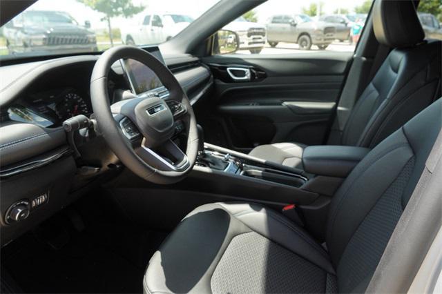 new 2025 Jeep Compass car, priced at $31,458