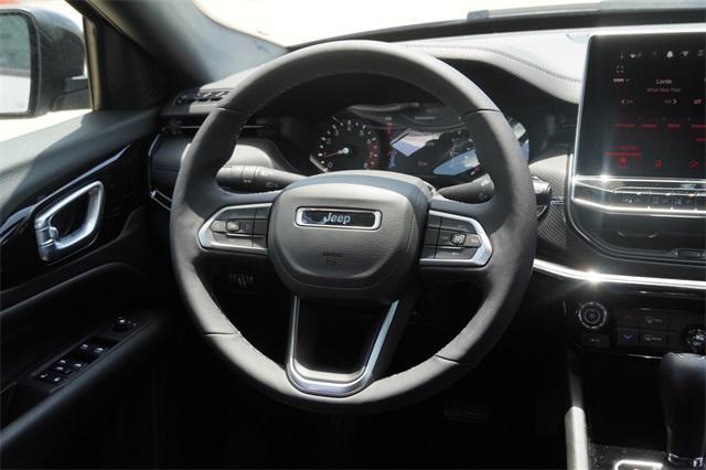 new 2025 Jeep Compass car, priced at $31,458