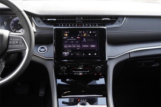 new 2025 Jeep Grand Cherokee L car, priced at $40,822