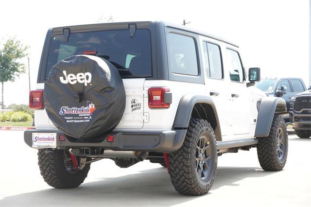 new 2025 Jeep Wrangler car, priced at $51,071