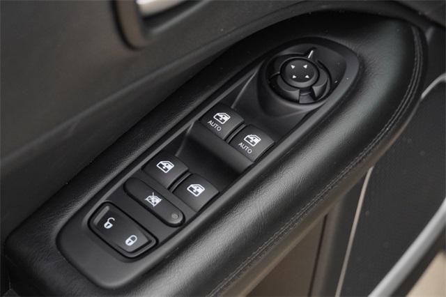 used 2020 Jeep Compass car, priced at $18,288