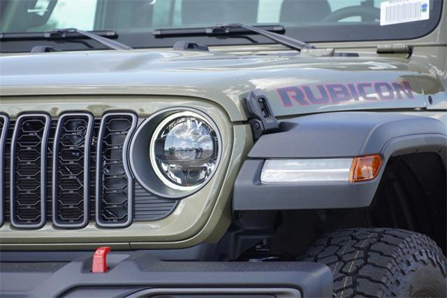 new 2025 Jeep Gladiator car, priced at $50,860