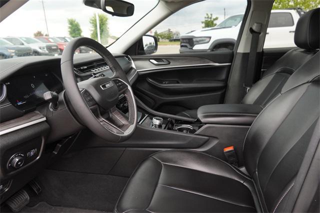 used 2023 Jeep Grand Cherokee car, priced at $31,088