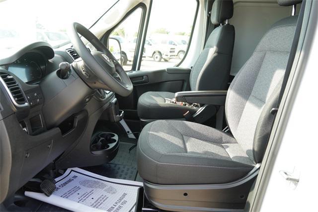 new 2025 Ram ProMaster 2500 car, priced at $47,424